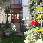 Nocleg ze śniadaniem Roza 3*