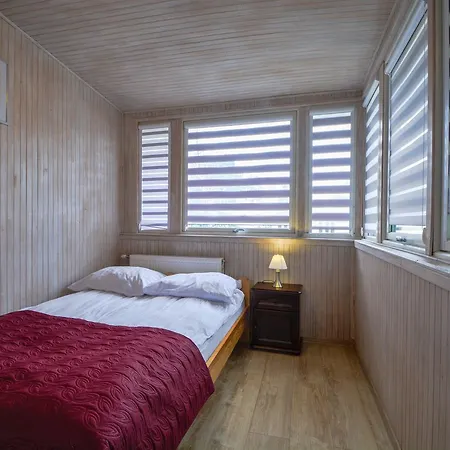 Roza Couette-café 3*