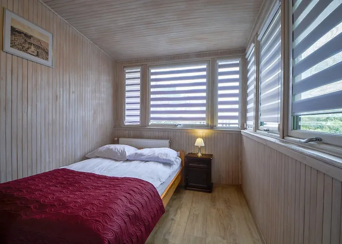 Roza Frühstückspension 3*