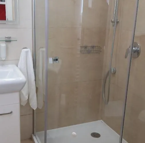 Bed & Breakfast Roza 3*